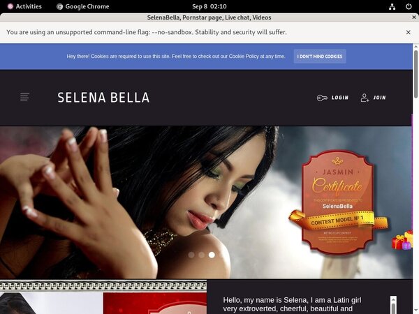 SelenaBella With Iphone